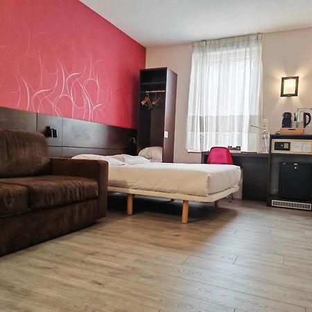 Urban Style, Hotel Le Cheval Noir, Saint-Etienne Luaran gambar