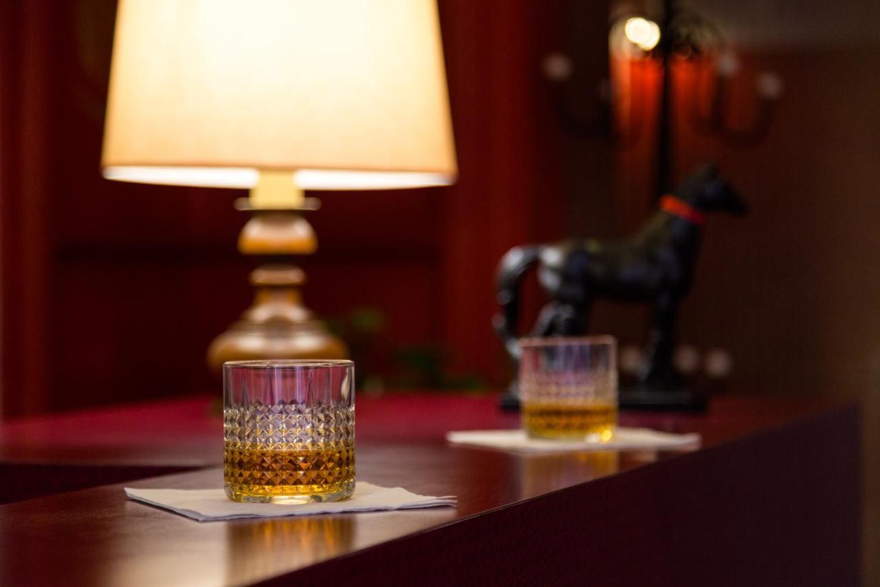Urban Style, Hotel Le Cheval Noir, Saint-Etienne Luaran gambar