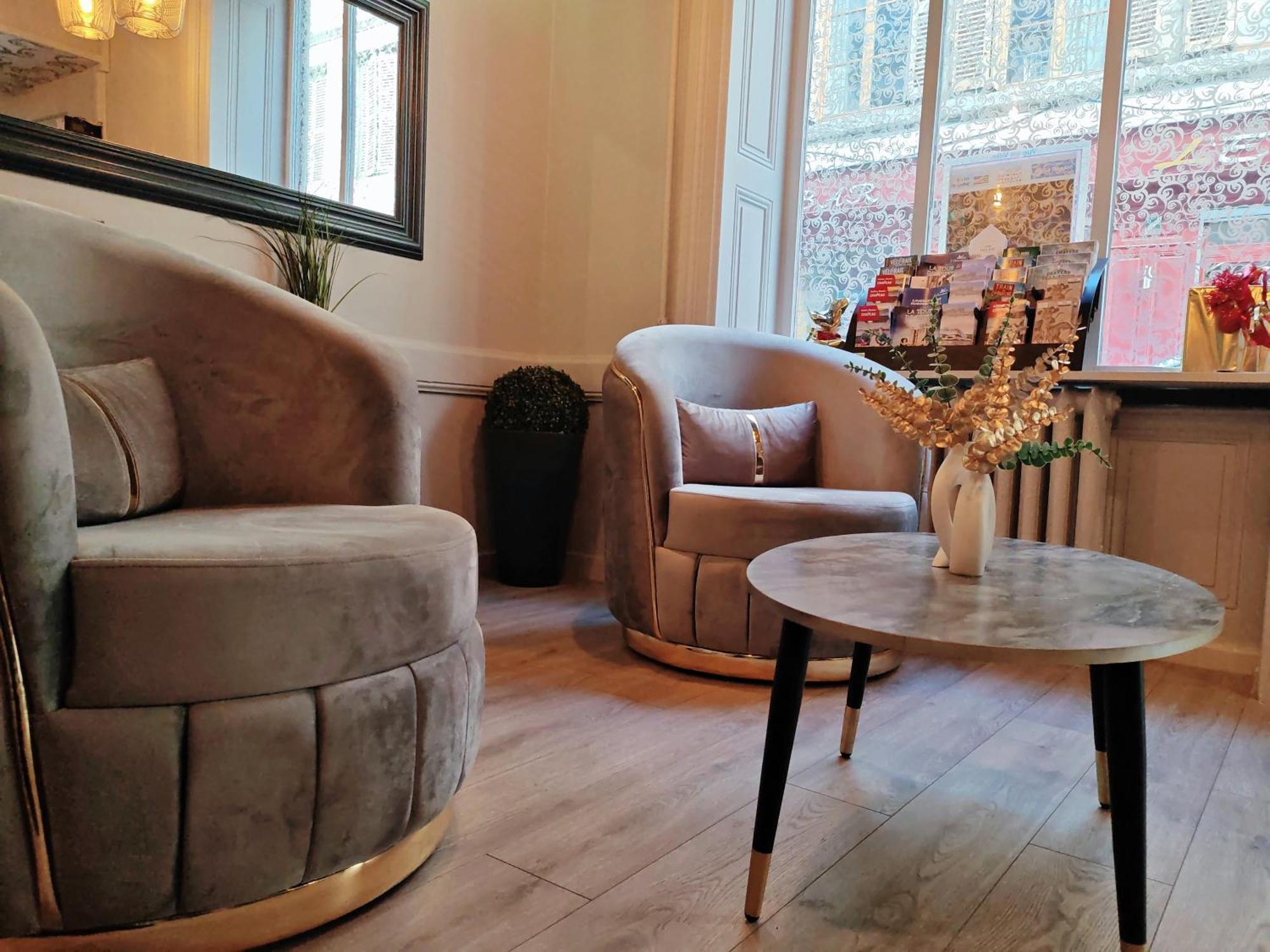 Urban Style, Hotel Le Cheval Noir, Saint-Etienne Luaran gambar