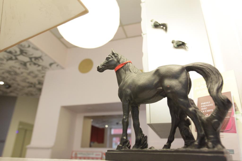 Urban Style, Hotel Le Cheval Noir, Saint-Etienne Luaran gambar